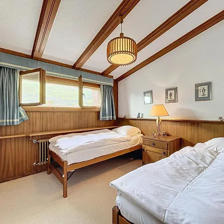 Apartment Rouet 12 *